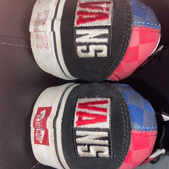 vans checherboards red black and blue - Picture 3 of 4